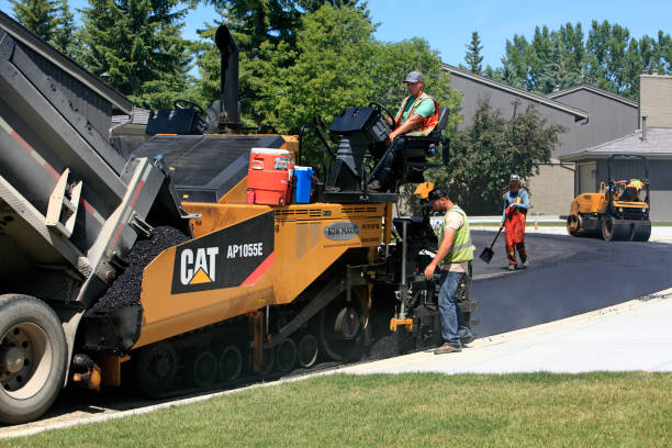 Best Driveway Resurfacing Pavers  in Lewiston, UT